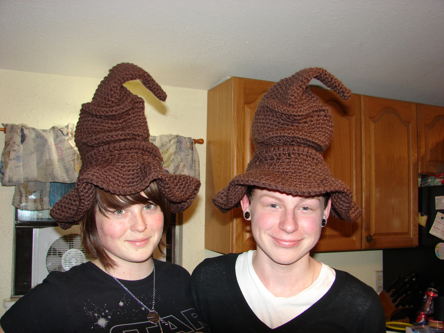 Crochet PDF Pattern Costume Magical Wizzard Hat  *Instant Download*