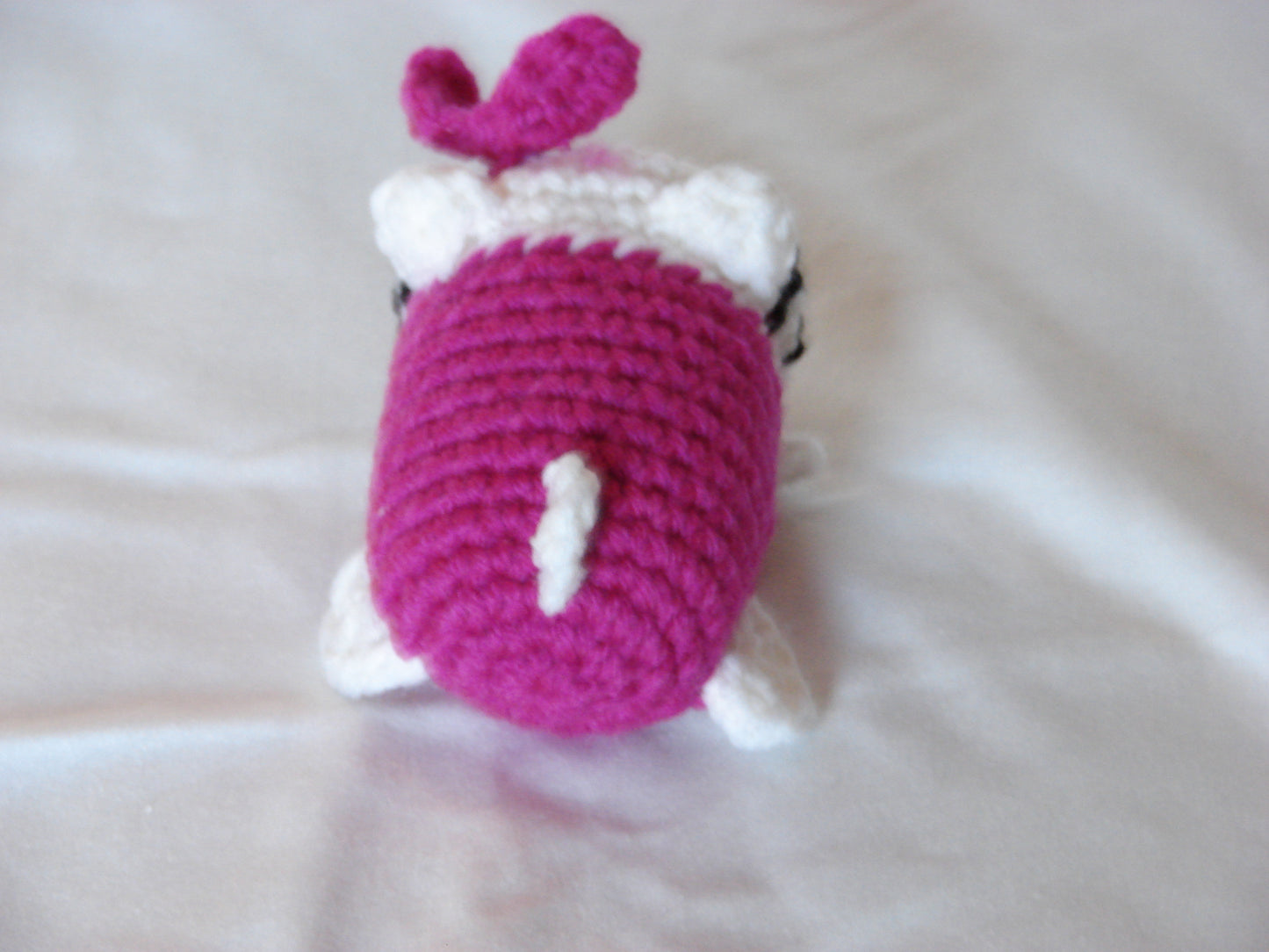 Crochet PDF Pattern For Small Amigurumi Kitty Toy with a bow  *Instant Download* White and Dark Pink